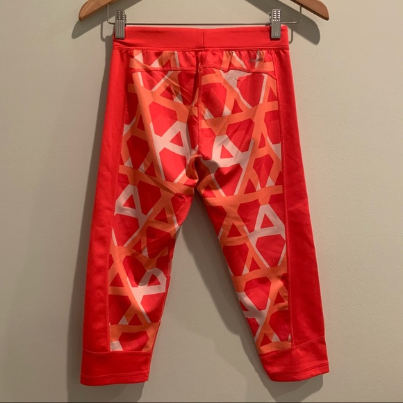 🏷️ Adidas Climalite Techfit Geometric Capri Running Leggings Small S Melon - Picture 5 of 7